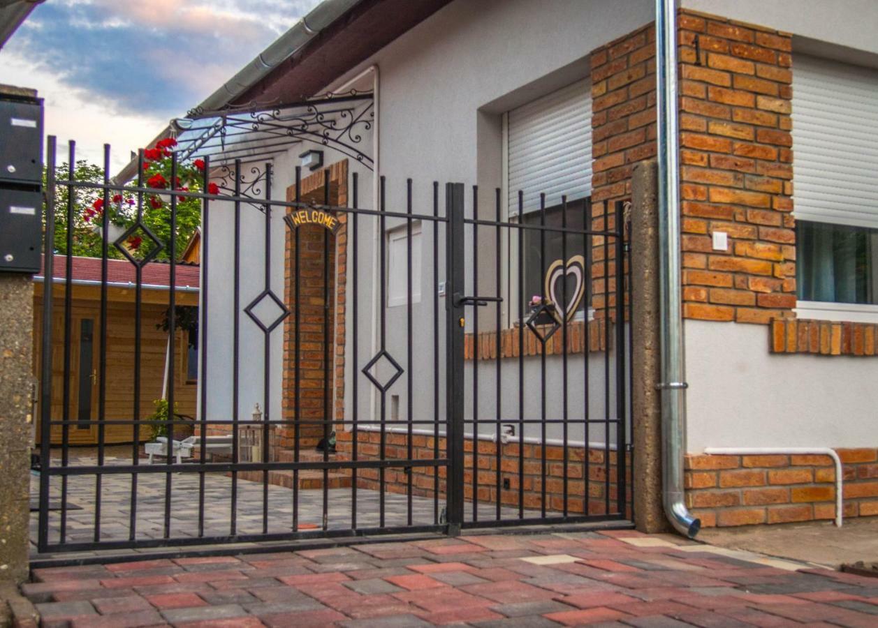 Feliz Apartman 久洛 外观 照片